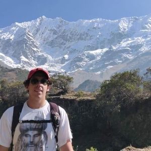 Meet your Posher, Manuel alejandro